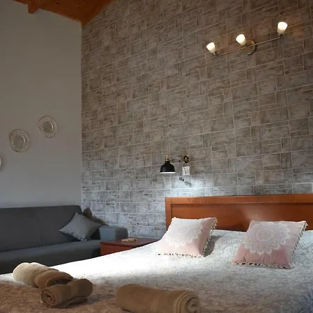 Villa Eftichis *
